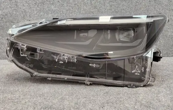 Toyota Yaris Cross Headlight/headlamp 0D312SCZ 811500DP50