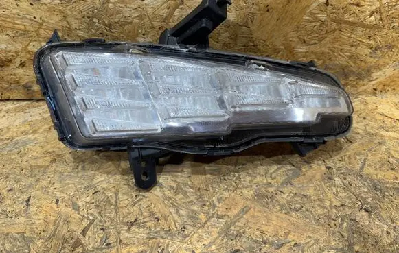 Hyundai i30 LED Daytime headlight 92208G4600 S2504T055-I