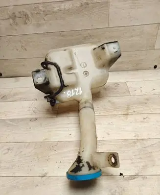 Honda Jazz Windshield washer fluid reservoir/tank 