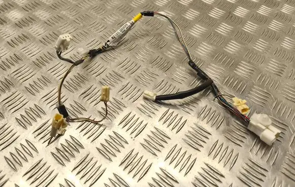 Toyota Yaris Tailgate/trunk wiring harness 821850D020