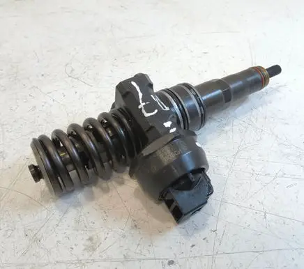 Volkswagen Caddy Fuel injector 0414720313 PDB043 038130073BN