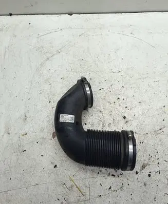 Audi Q7 4M Air intake duct part 06E129616D 4013059AC 20191245