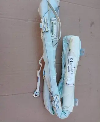Nissan Pulsar Roof airbag