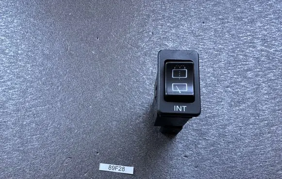 Nissan Patrol Y60 Other switches/knobs/shifts 2526001J00