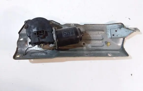 Suzuki Wagon R+ Front wiper linkage and motor