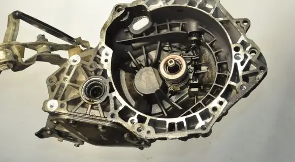 Opel Combo C Manual 6 speed gearbox 5LW394