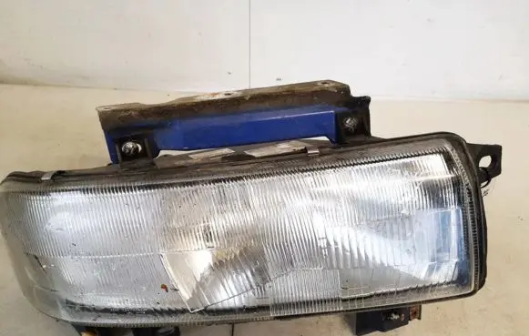 Renault Master II Headlight/headlamp 7700352106