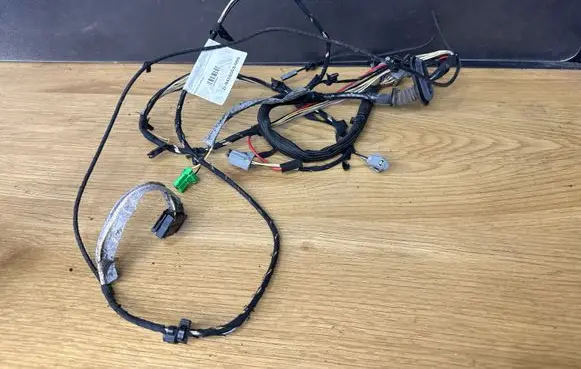 Volvo V70 Tailgate/trunk wiring harness 9456553
