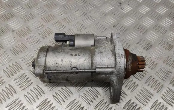 Seat Leon (5F) Starter motor 02Z911024L