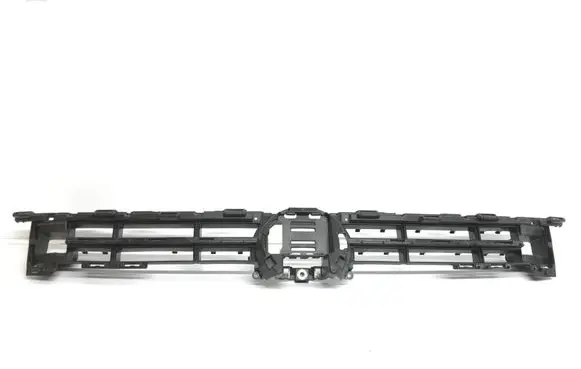 Volkswagen Arteon Shooting Brake Front bumper upper radiator grill 3G8853653G
