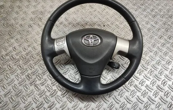 Toyota Auris 150 Steering wheel 
