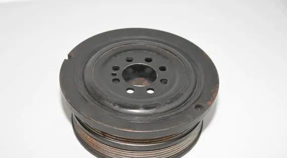 BMW 7 E65 E66 Crankshaft pulley 7568345 1439683