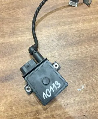 BMW 5 E60 E61 Glow plug pre-heat relay 0006175456