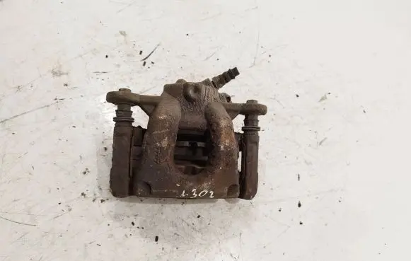 BMW 1 E81 E87 Front brake caliper