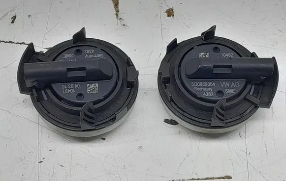 Audi A3 S3 8V Airbag deployment crash/impact sensor 5Q0959354