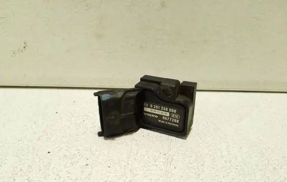 Volvo S60 Air pressure sensor 0261230090 8677288