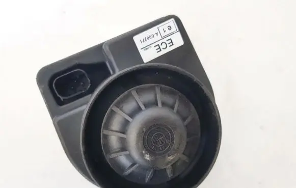 BMW 3 E46 Alarm system siren 838315214 e1000276