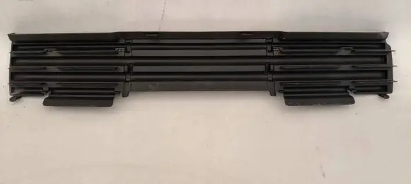 Opel Grandland X Front bumper lower grill Y00085880