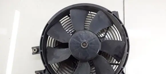 Mitsubishi Pajero Sport I Fan set 