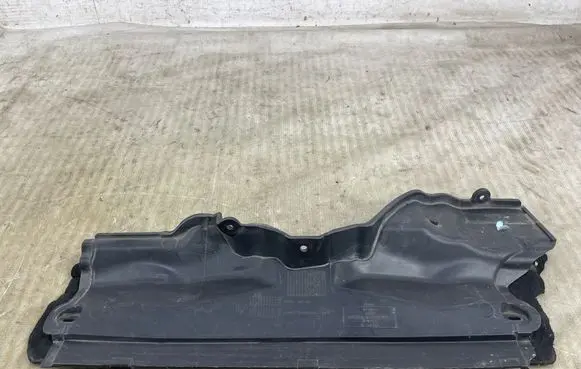 BMW 7 F01 F02 F03 F04 Heat shield in engine bay 7188420 748506