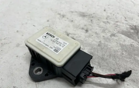 Mercedes-Benz E W212 Other control units/modules 0265005735 A0055422618