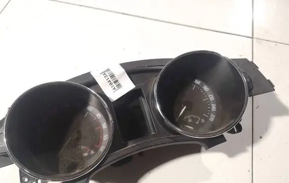 Skoda Superb B6 (3T) Speedometer (instrument cluster) a2c53249763
