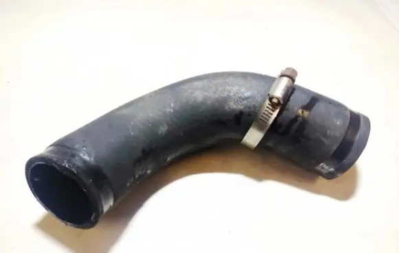 Toyota Auris 150 Intercooler hose/pipe 070217