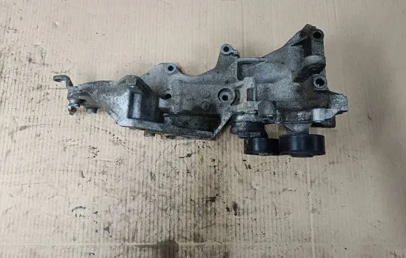 Volkswagen Amarok Generator/alternator bracket 03L903143J 038903315AM