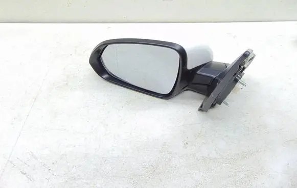 KIA Stonic Front door electric wing mirror 049726