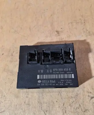 Audi A3 S3 8P Comfort/convenience module 8P0959433E 5DK00858346