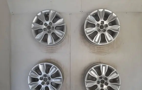Audi A1 R16 alloy rim 8X0601025A
