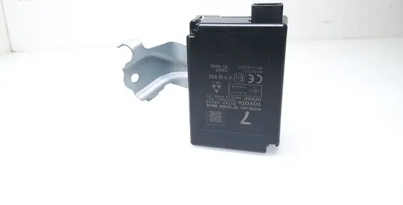 Toyota Yaris Tire pressure control unit 897600D070 MB1584003531