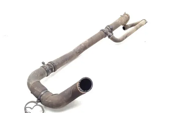 Nissan NV400 Engine coolant pipe/hose