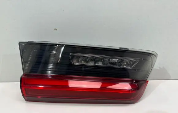BMW 3 G20 G21 Tailgate rear/tail lights 7420453