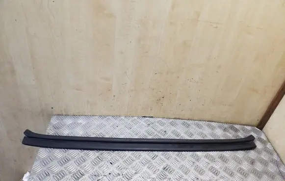 BMW 5 F10 F11 Engine compartment rubber 