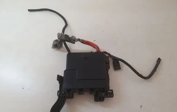 Volvo S40 Fuse module 31300557