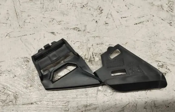 Volvo V50 Headlight/headlamp mounting bracket 30678262