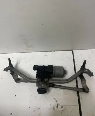 Peugeot 207 Front wiper linkage and motor 3397020769