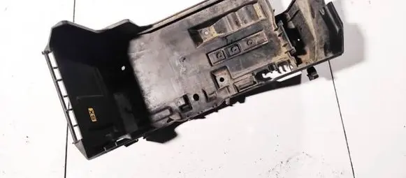 Battery box tray