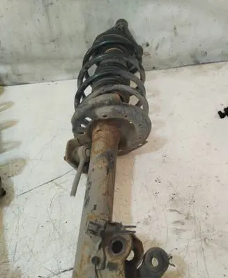 Mercedes-Benz B W245 Front shock absorber with coil spring