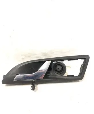 Skoda Octavia Mk2 (1Z) Front door interior handle 1Z0837207