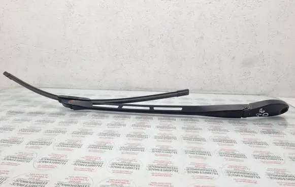 Audi A8 S8 D3 4E Front wiper blade arm 4E1955408B