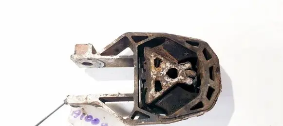 Ford Focus C-MAX Engine mount bracket