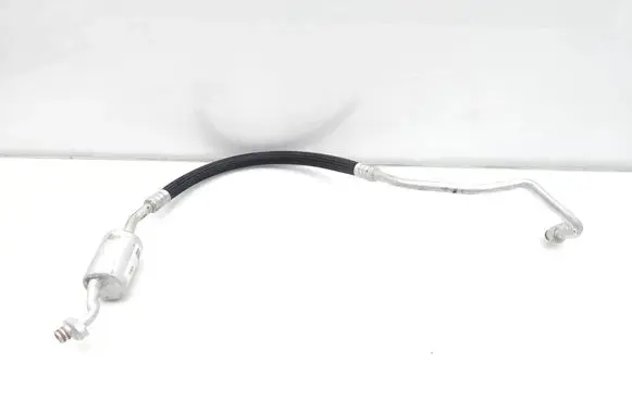 Opel Combo E Air conditioning (A/C) pipe/hose 9847572180