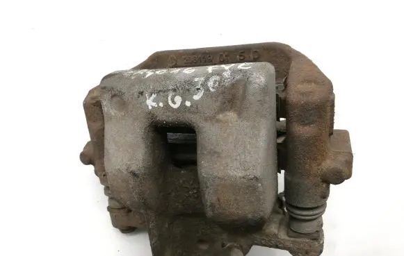 Toyota Verso-S Rear brake caliper