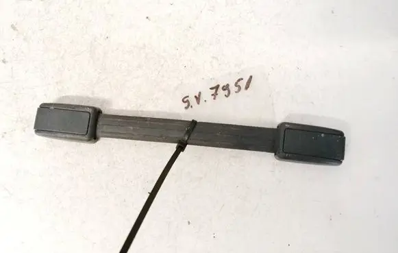 Volkswagen Touran I Front interior roof grab handle 1t0883601