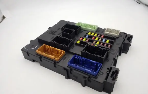 Ford Focus Power management control unit F1DT14A073GF 599511F03