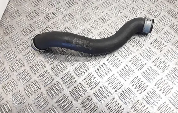 Mercedes-Benz E W212 Engine coolant pipe/hose A2045011582