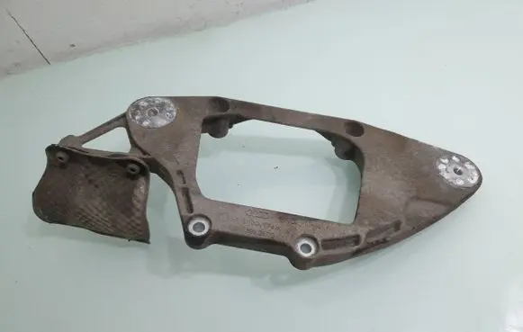 Audi Q5 SQ5 Rear differential/diff mount bracket 8K0599287G
