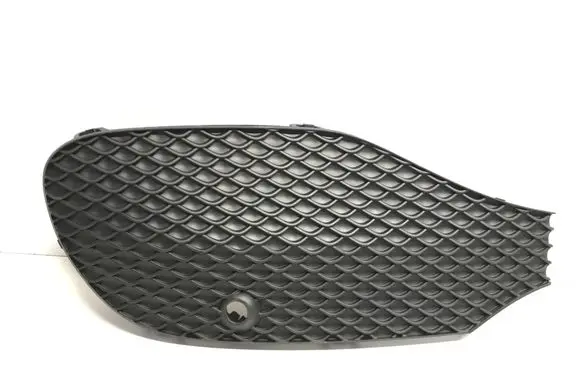 Mercedes-Benz C W206 Front bumper lower grill A2068852304 6063023825 11613049
